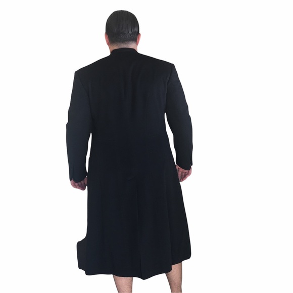 Armani Neumann Marcus black large coat size 42/C - Picture 3 of 15